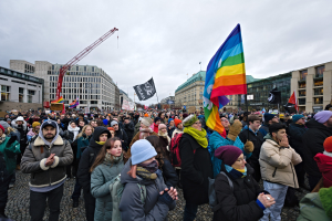 HEUTE: unser Website-Queer-Gespräch mit Klaus Lederer