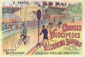Ein Plakat für ein Velodrom-Event in Buffalo, New York, das Radfahrer auf einer umzäunten Straße mit einem Gebäude und Bäumen im Hintergrund zeigt.