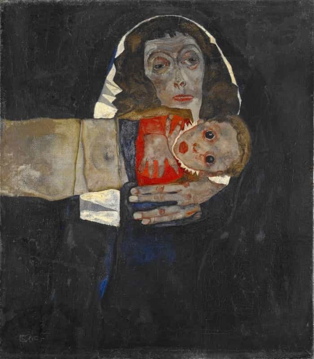 Gemälde mit dem Titel "Mutter und Kind" von Egon Schiele zeigt eine Frau in einem weißen Kleid, die ein Baby in den Armen hält, vor einem schwarzen Hintergrund, beide mit sanften Gesichtern.
