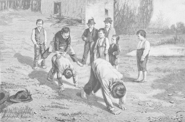 Schwarz-weißes Bild von Kindern, die auf einem Feld spielen, mit zwei Jungen, die in der Mitte kämpfen, während die anderen zusehen; ein Hut und Text erscheinen links.