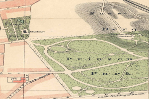 Ausführliche alte Karte von Berlin, Deutschland, die den Standort eines Parks mit Straßen, Sehenswürdigkeiten und textuellen Informationen zum Park hervorhebt.